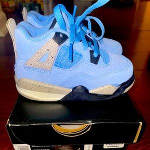 Air Jordan 4 Retro TD 'University Blue' SIZE 6